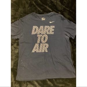 Nike Men’s Graphic T-Shirt
